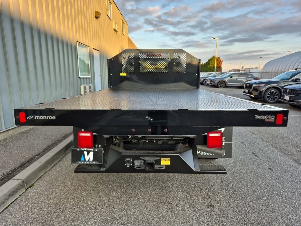 New 2025 Chevrolet Silverado 3500 HD Chassis Cab Work Truck Truck