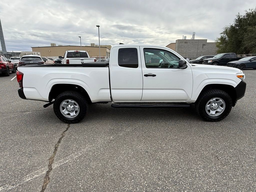 2019 Toyota Tacoma SR photo 4