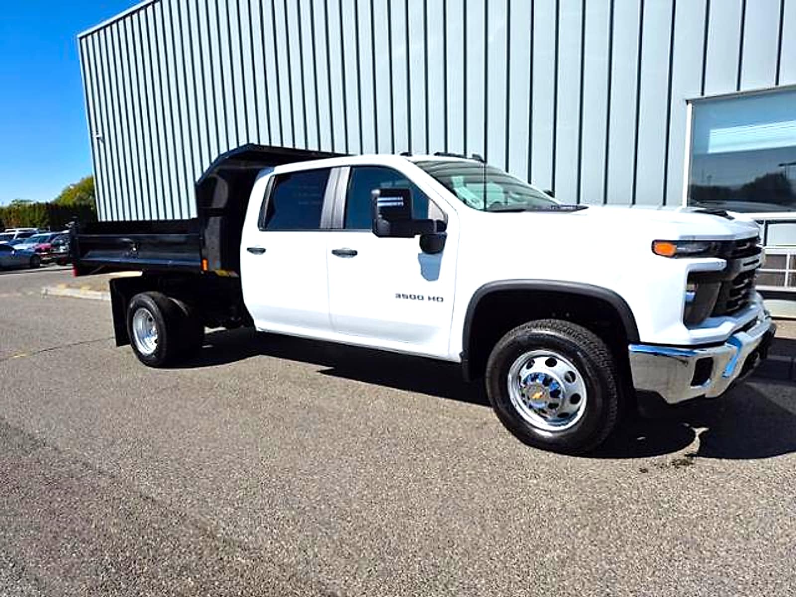 2025 Chevrolet Silverado 3500HD Work Truck's photo