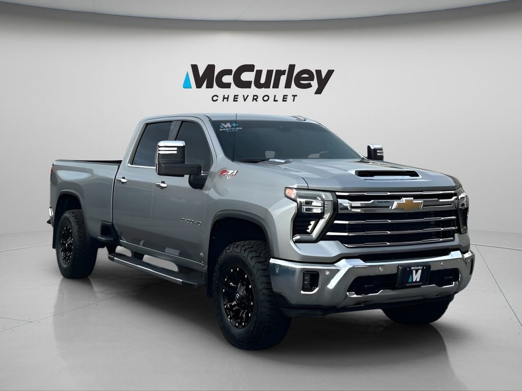 2024 Chevrolet Silverado 2500HD LTZ's photo