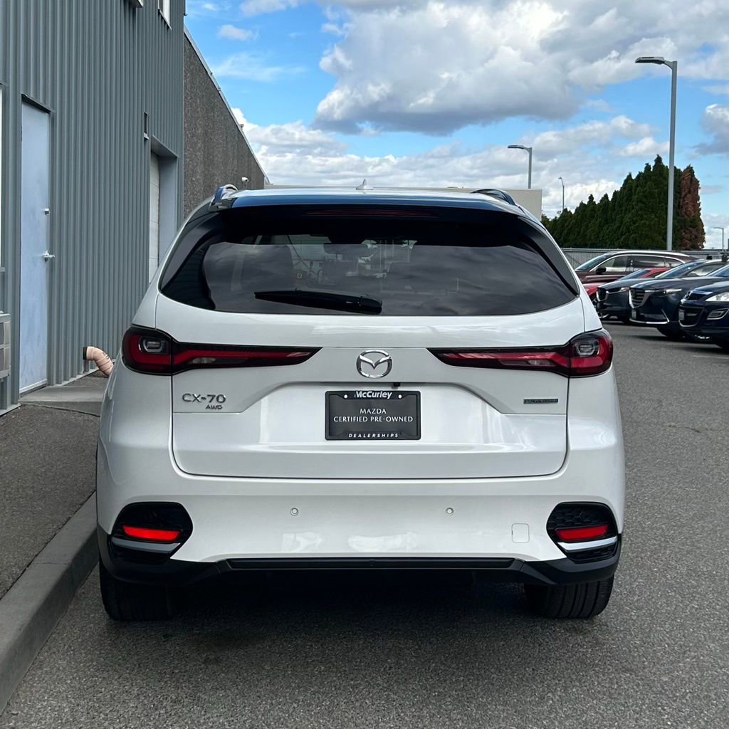 2025 Mazda CX-70 Premium Plus photo 3