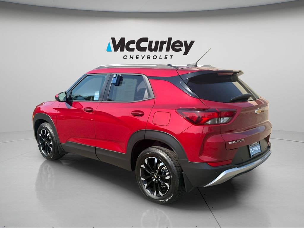2021 Chevrolet Trailblazer LT photo 3