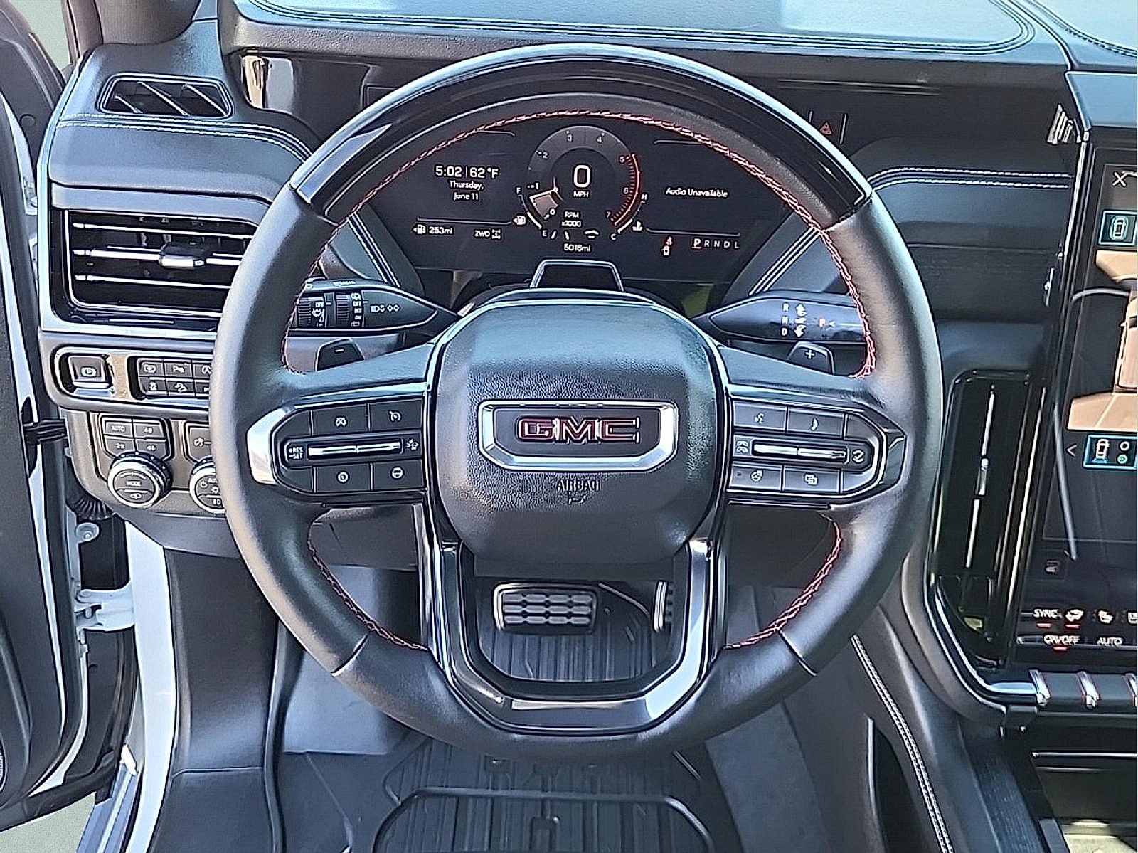 2025 GMC Yukon XL AT4 Ultimate - Photo 20