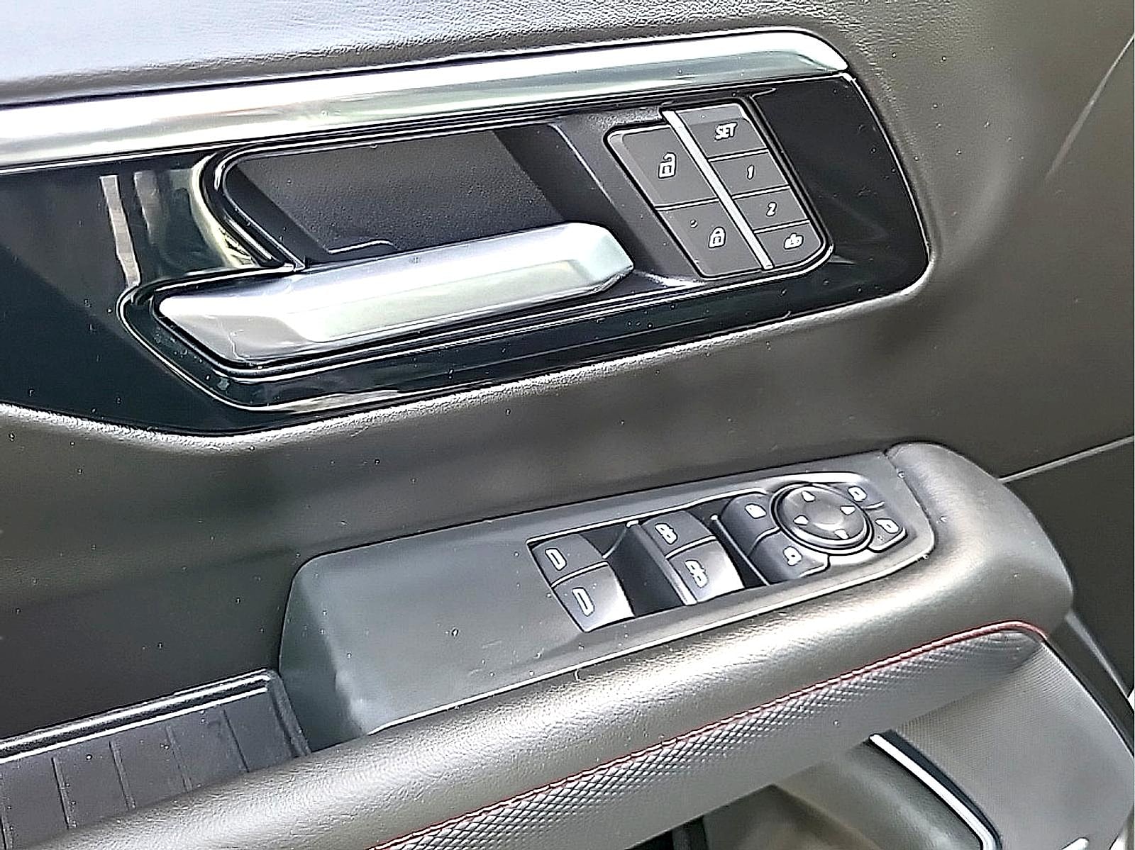 2026 Chevrolet Tahoe RST - Photo 17