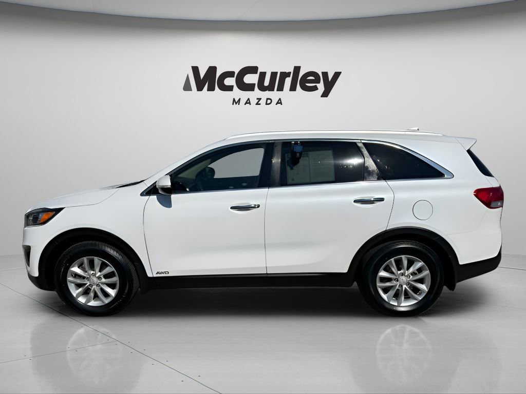 2018 Kia Sorento LX photo 2