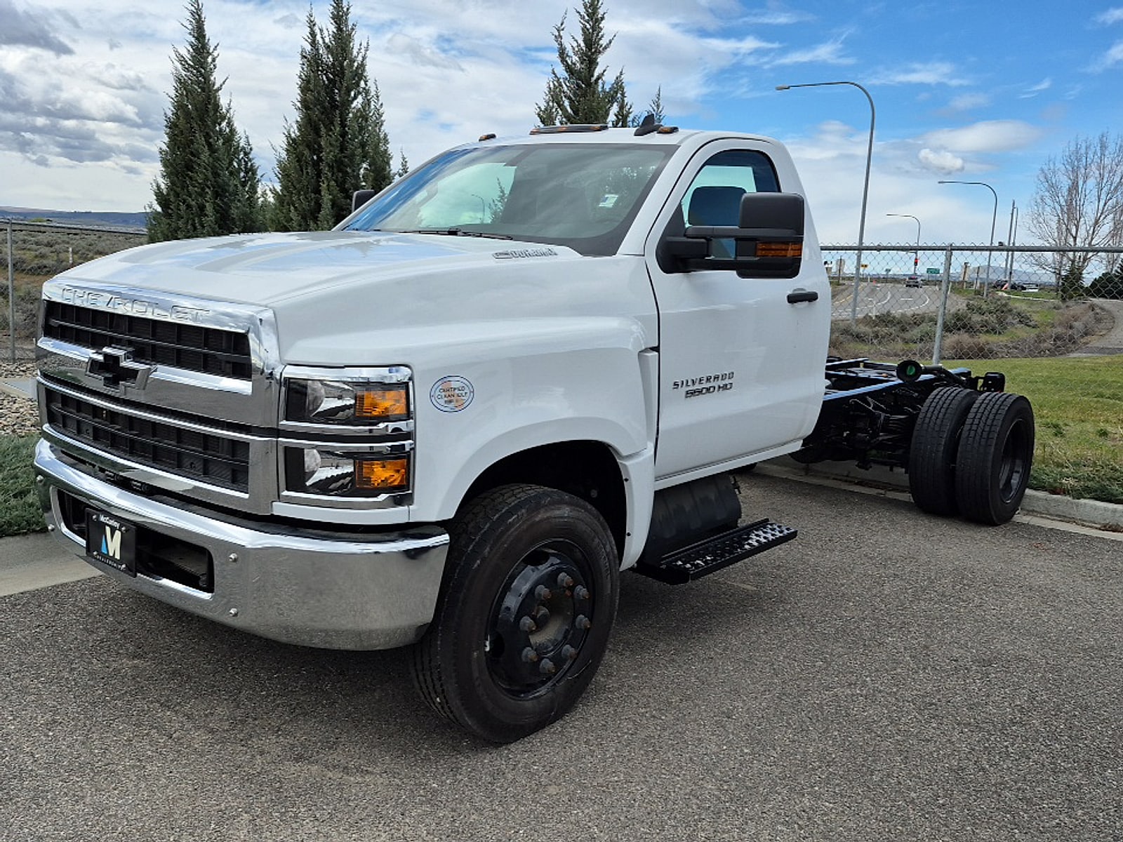 2024 Chevrolet Silverado HD Work Regular Cab 141" WB's photo