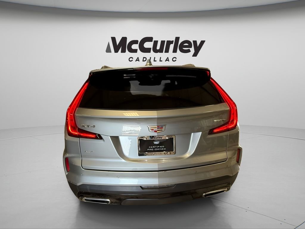 2024 Cadillac XT4 Premium Luxury photo 4