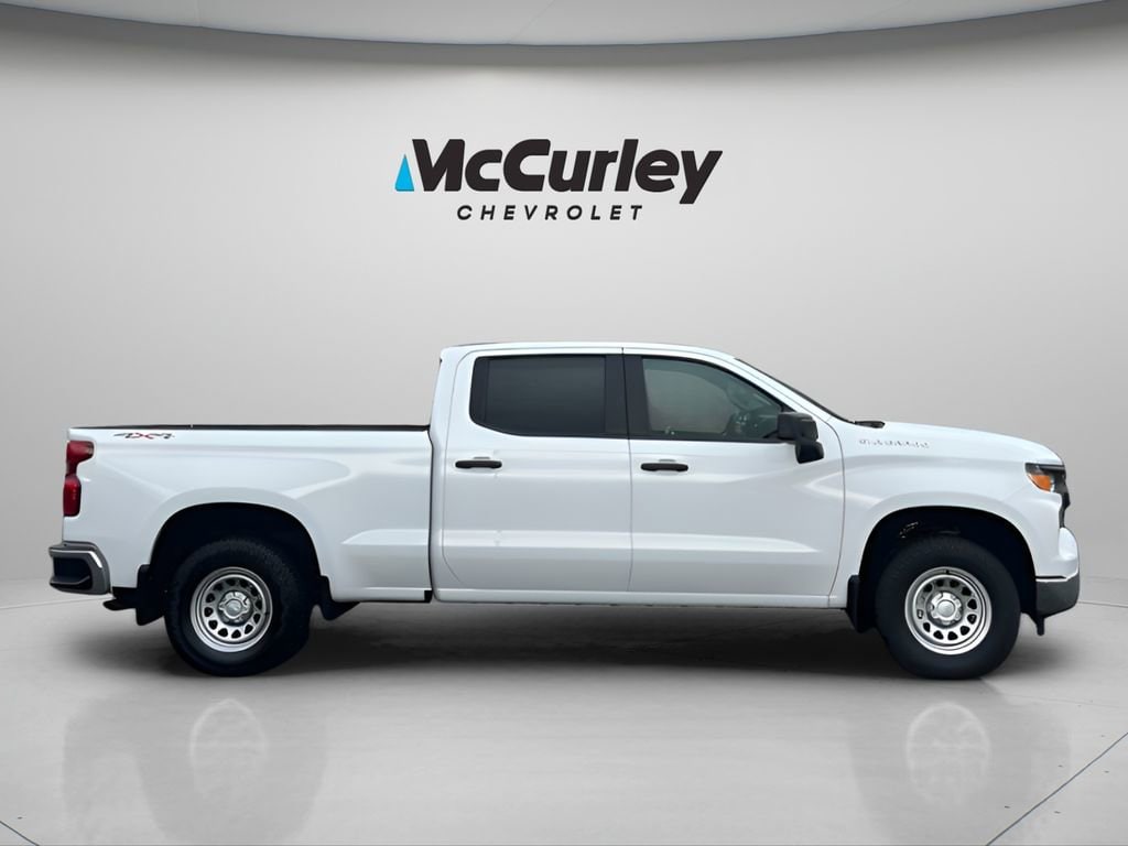 2024 Chevrolet Silverado 1500 Work Truck's photo
