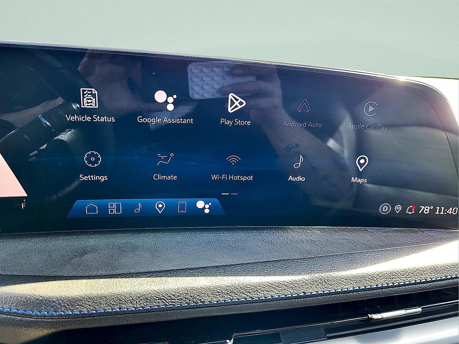 2024 Cadillac XT4 Sport - Photo 22