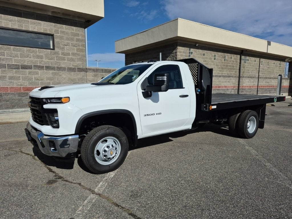 2025 Chevrolet Silverado 3500HD Work Truck's photo