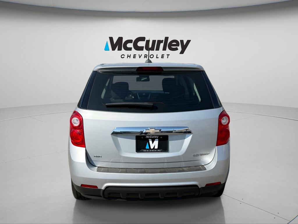 2015 Chevrolet Equinox LS photo 3