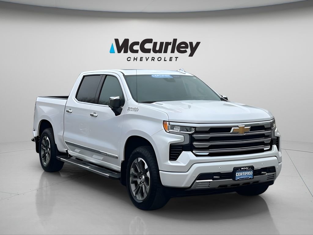 2024 Chevrolet Silverado 1500 High Country's photo