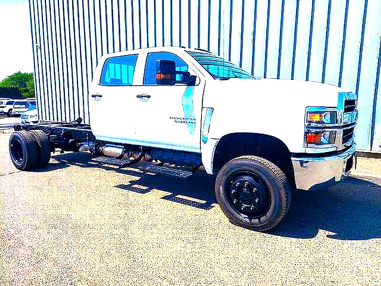 2024 Chevrolet Silverado 4500 Medium Duty Chassis Cab Work Truck's photo