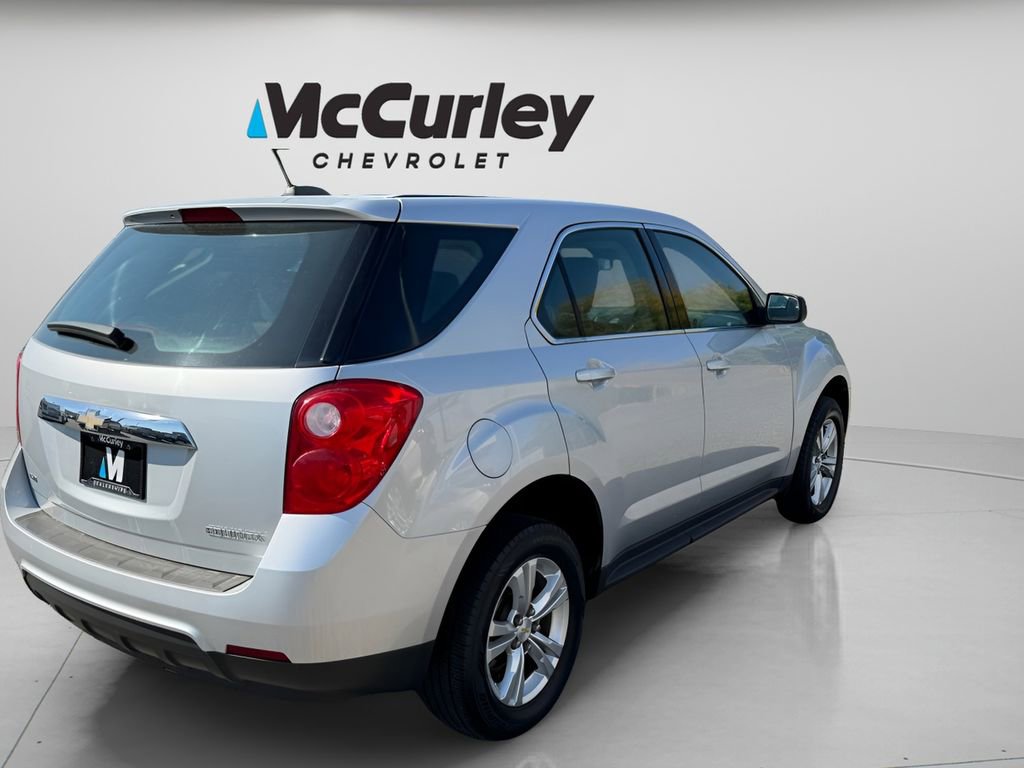 2015 Chevrolet Equinox LS photo 4