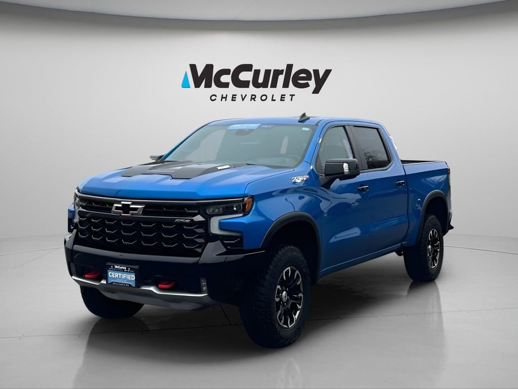 2024 Chevrolet Silverado 1500 ZR2's photo