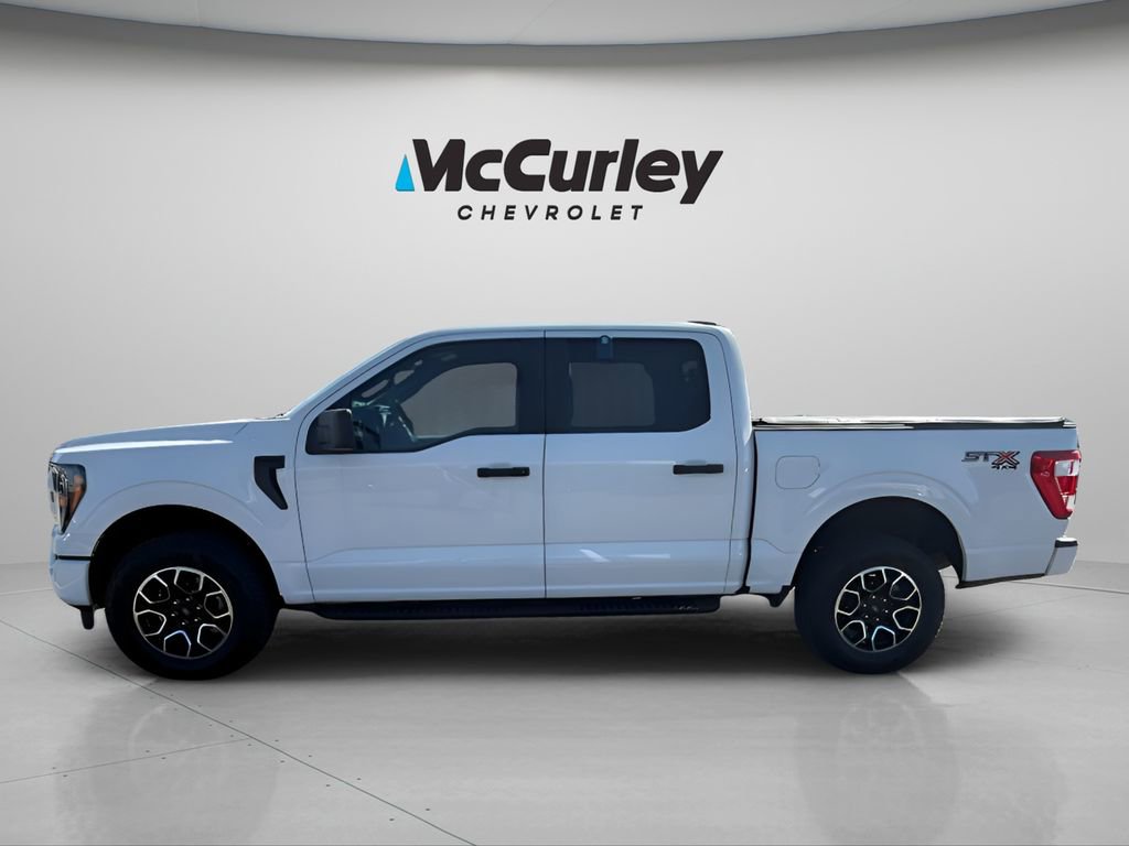 2023 Ford F-150 XL photo 2