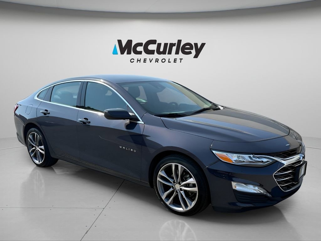 2025 Chevrolet Malibu 2LT's photo