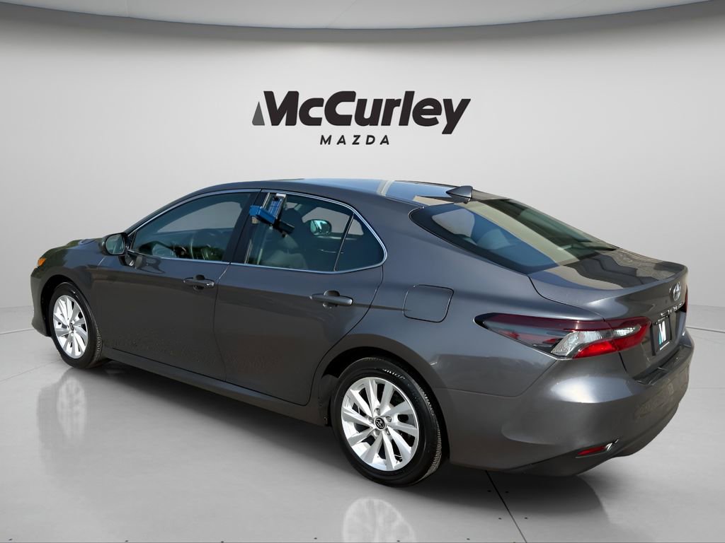 2024 Toyota Camry LE photo 3