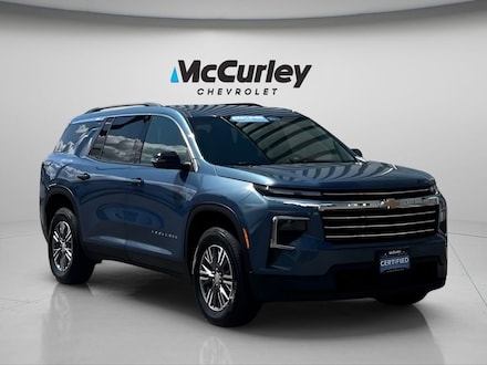 2025 Chevrolet Traverse LT SUV