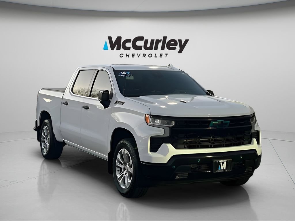 2023 Chevrolet Silverado 1500 LTZ's photo