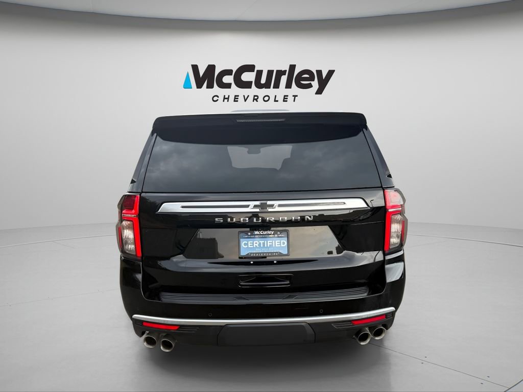 2024 Chevrolet Suburban High Country photo 4