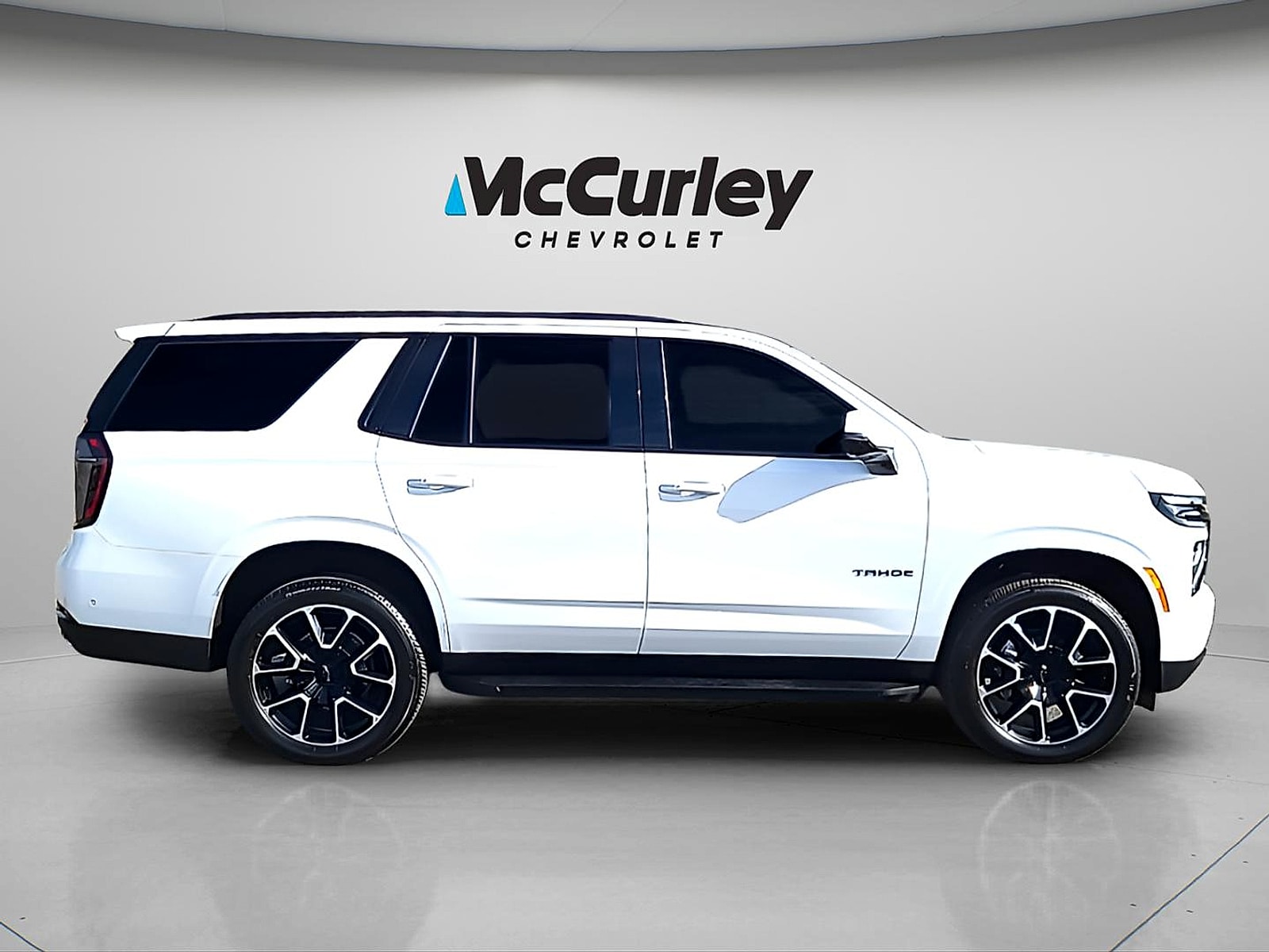 2026 Chevrolet Tahoe RST - Photo 8