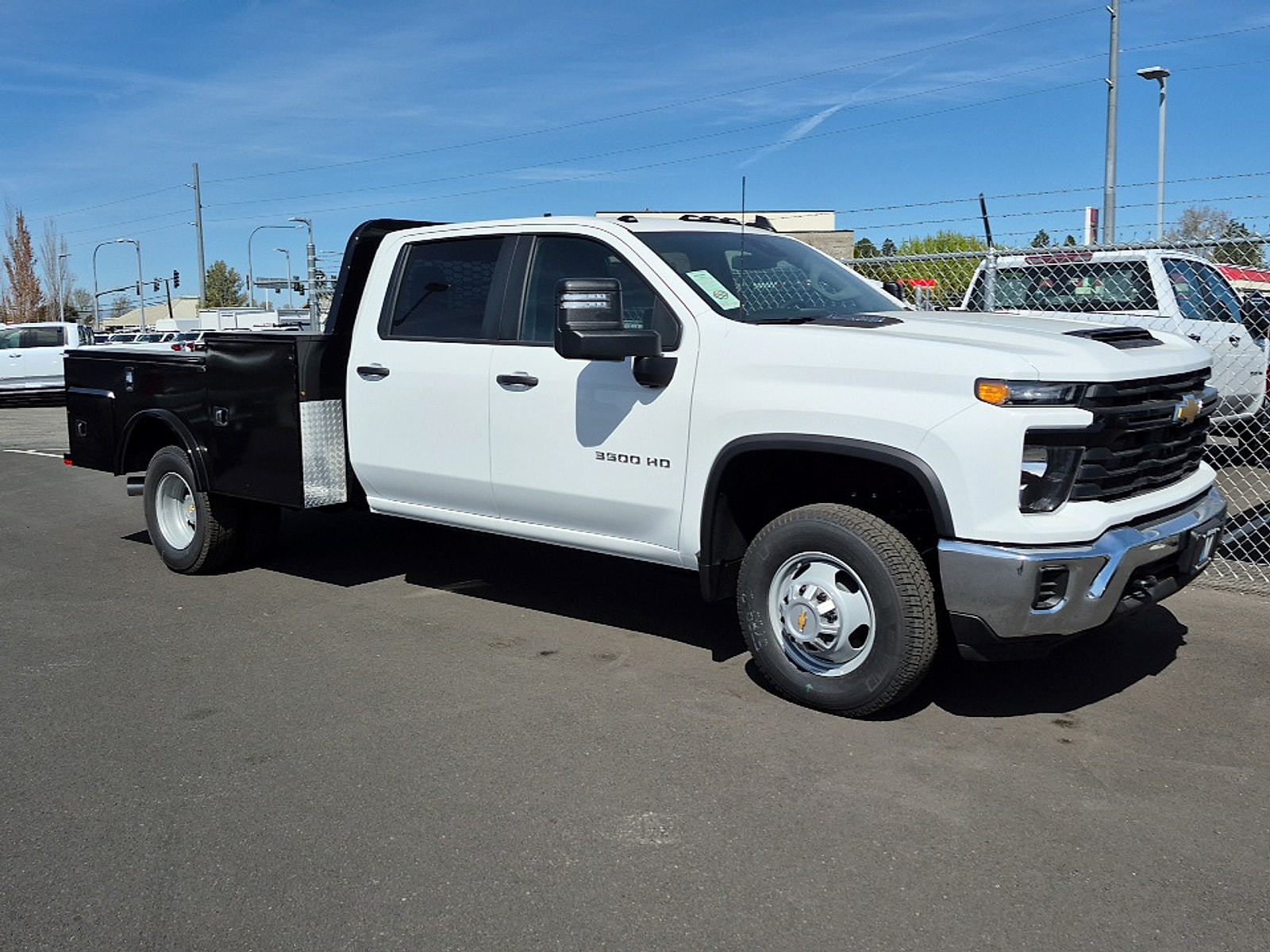 2025 Chevrolet Silverado 3500 Chassis Cab Work Truck