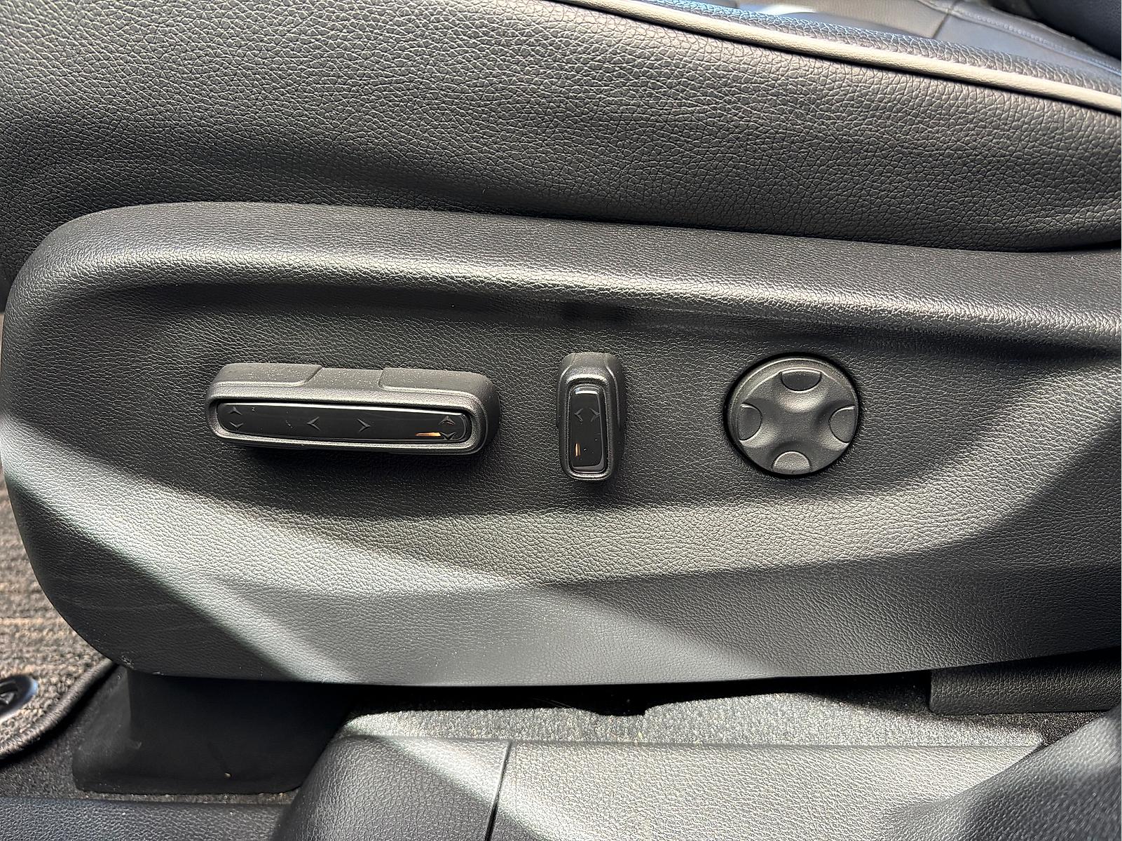 2026 Honda Odyssey Touring - Photo 16