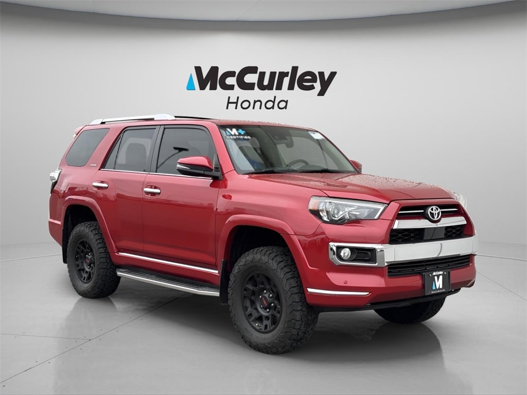 2020 Toyota 4Runner Limited's photo