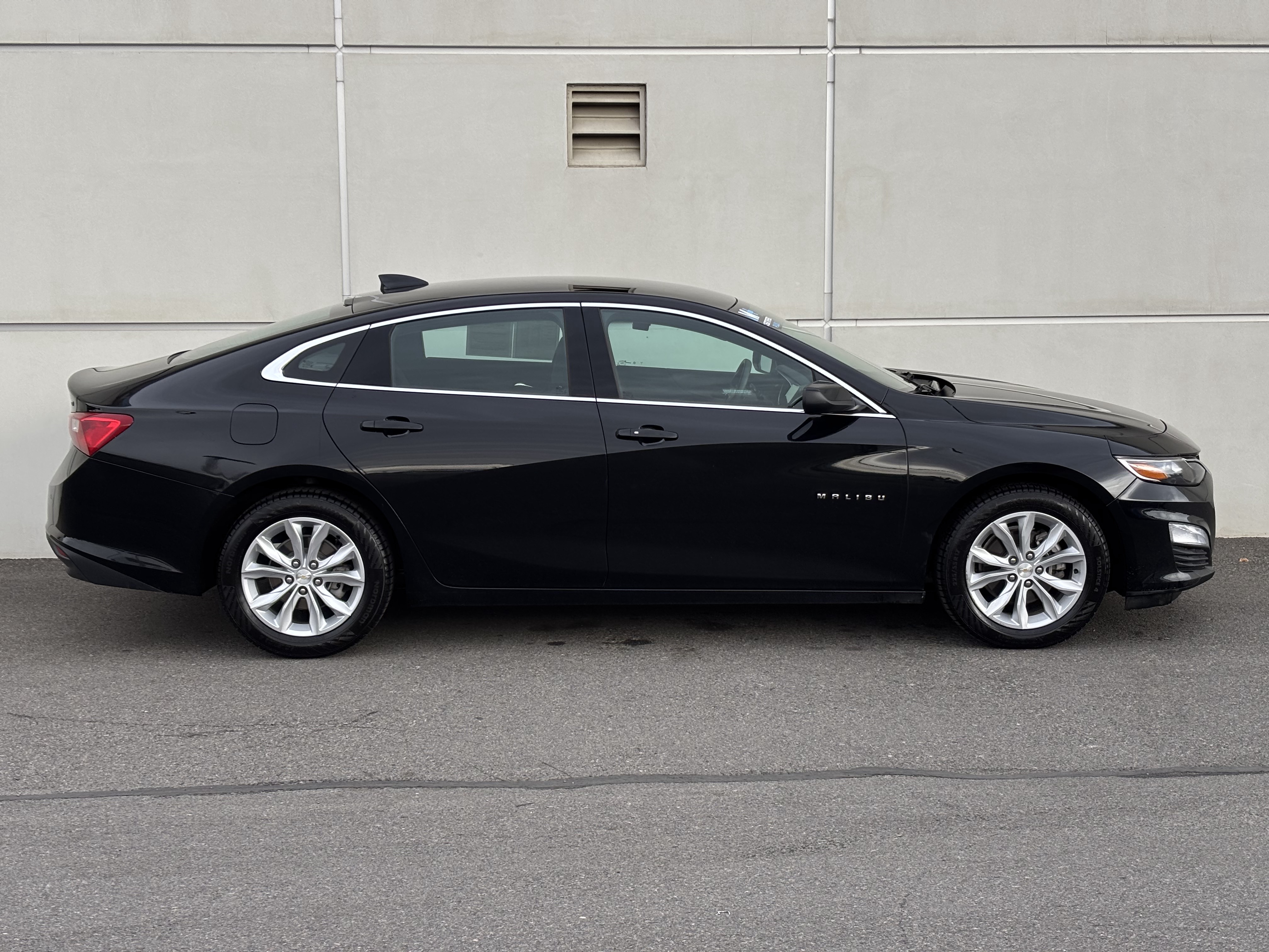 Used 2024 Chevrolet Malibu 1LT Sedan