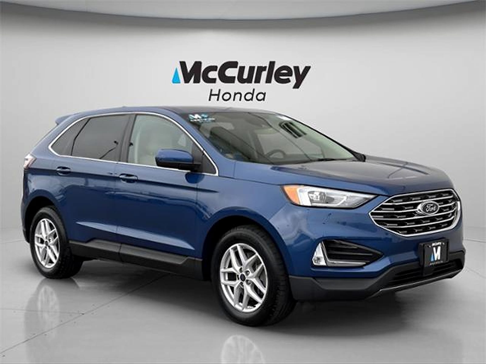 2021 Ford Edge SEL's photo