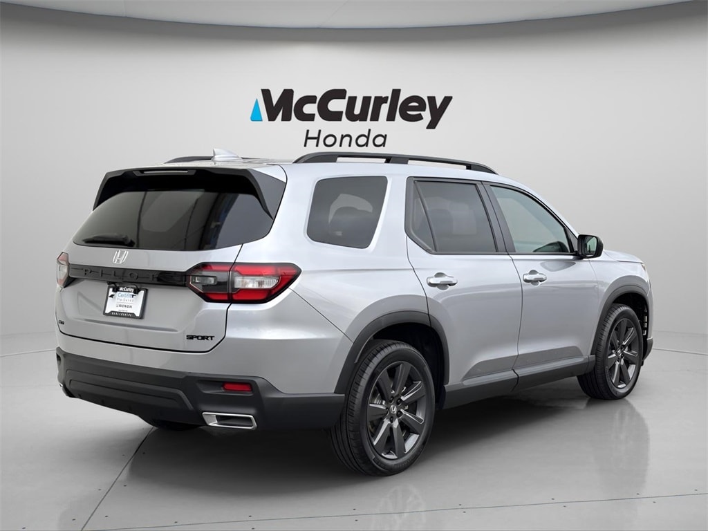 Certified 2025 Honda Pilot Sport SUV