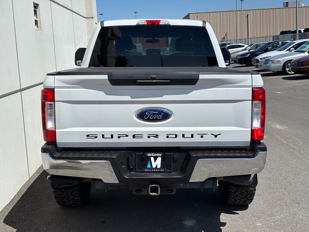 Used 2018 Ford F-250 Truck Crew Cab