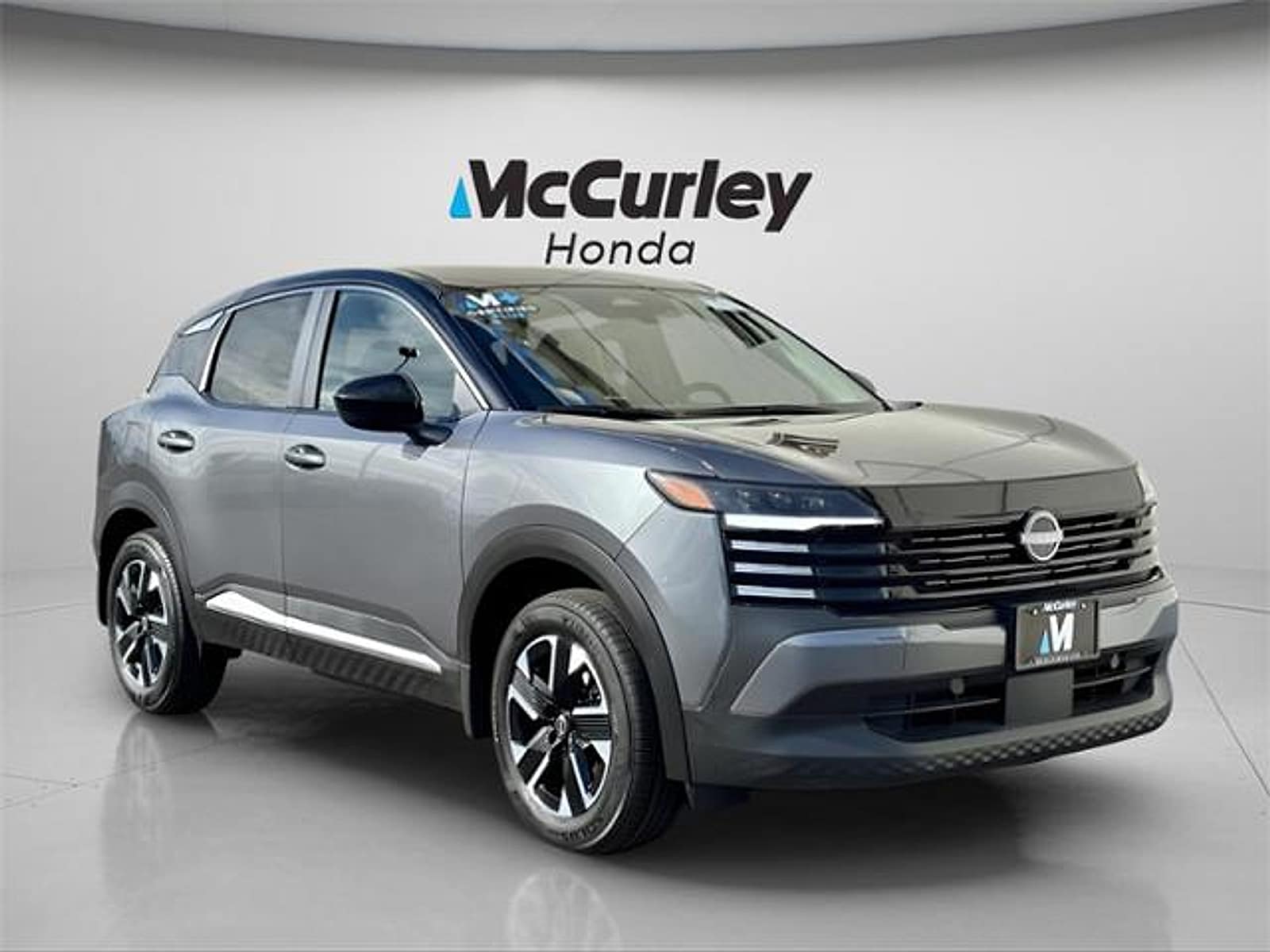 2025 Nissan Kicks SV AWD's photo