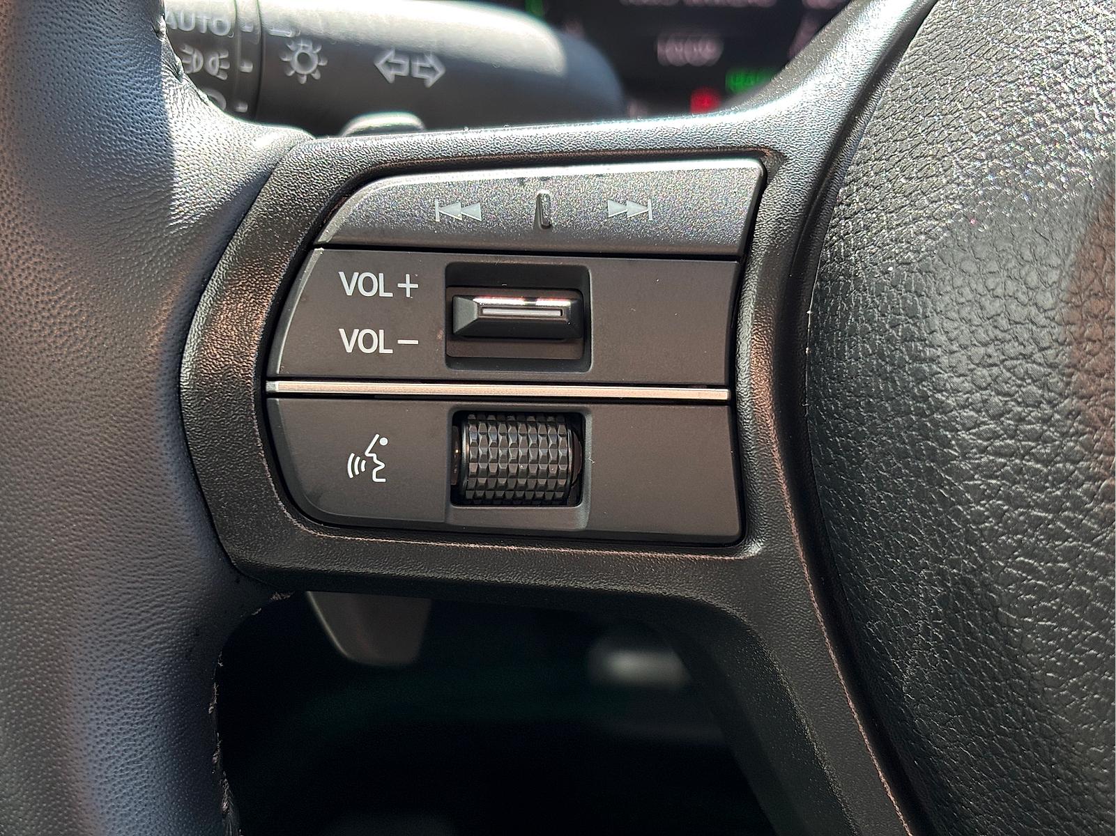 2025 Honda Accord Hybrid EX-L - Photo 31