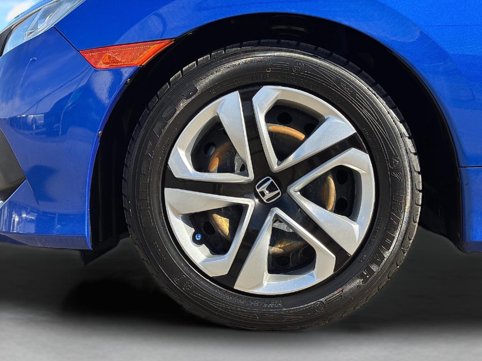 2018 Honda Civic LX - Photo 10