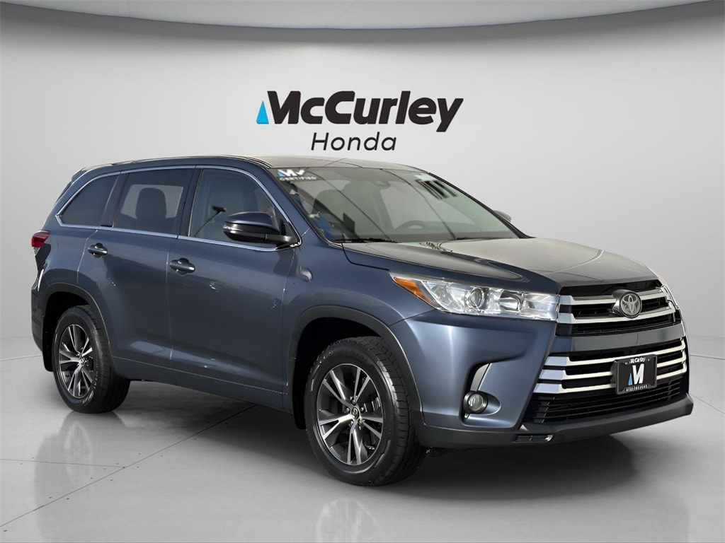 2017 Toyota Highlander LE Plus