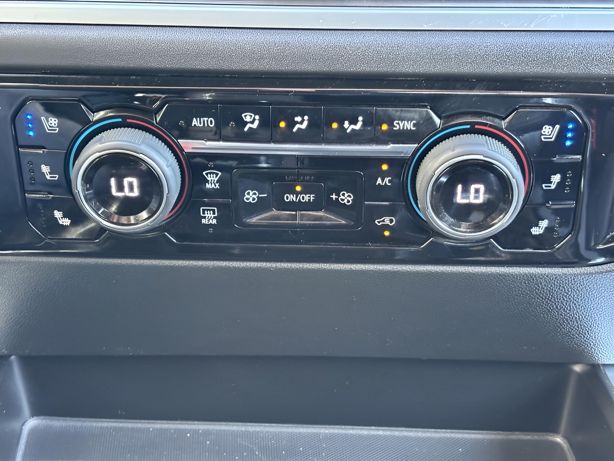 2022 Chevrolet Silverado 1500 High Country - Photo 26