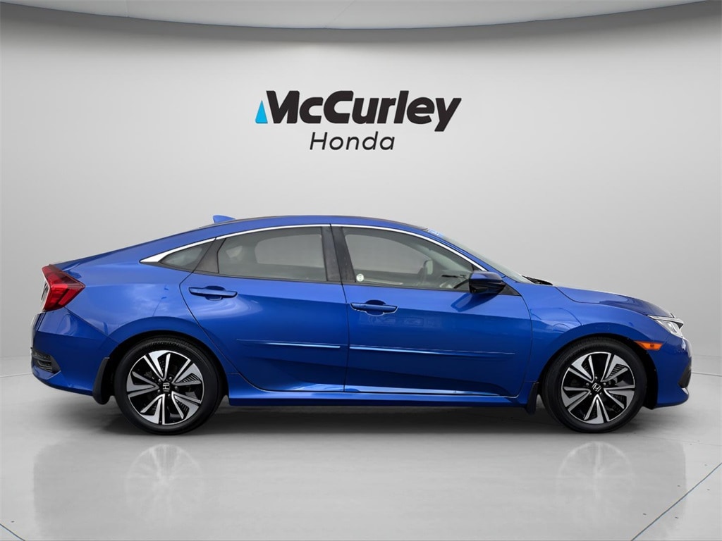 Certified 2018 Honda Civic EX-T with VIN JHMFC1F43JX033521 for sale in Richland, WA