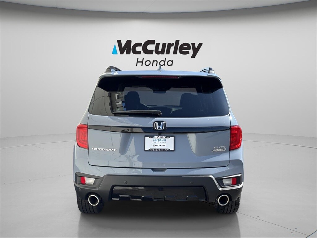 2022 Honda Passport Elite photo 4
