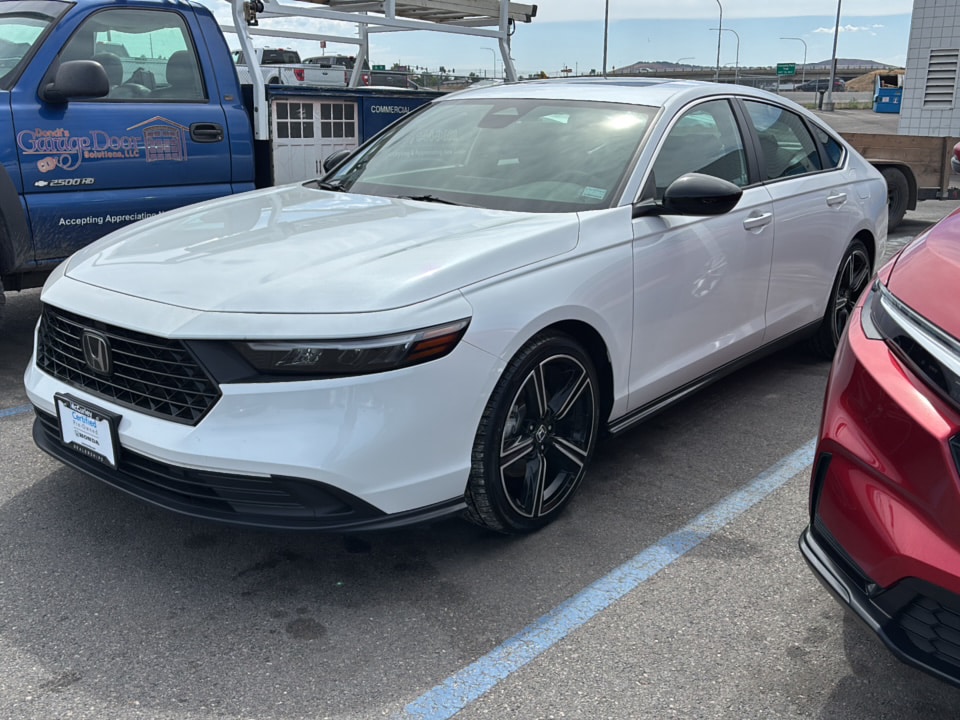2023 Honda Accord Hybrid Sport w/o BSI's photo