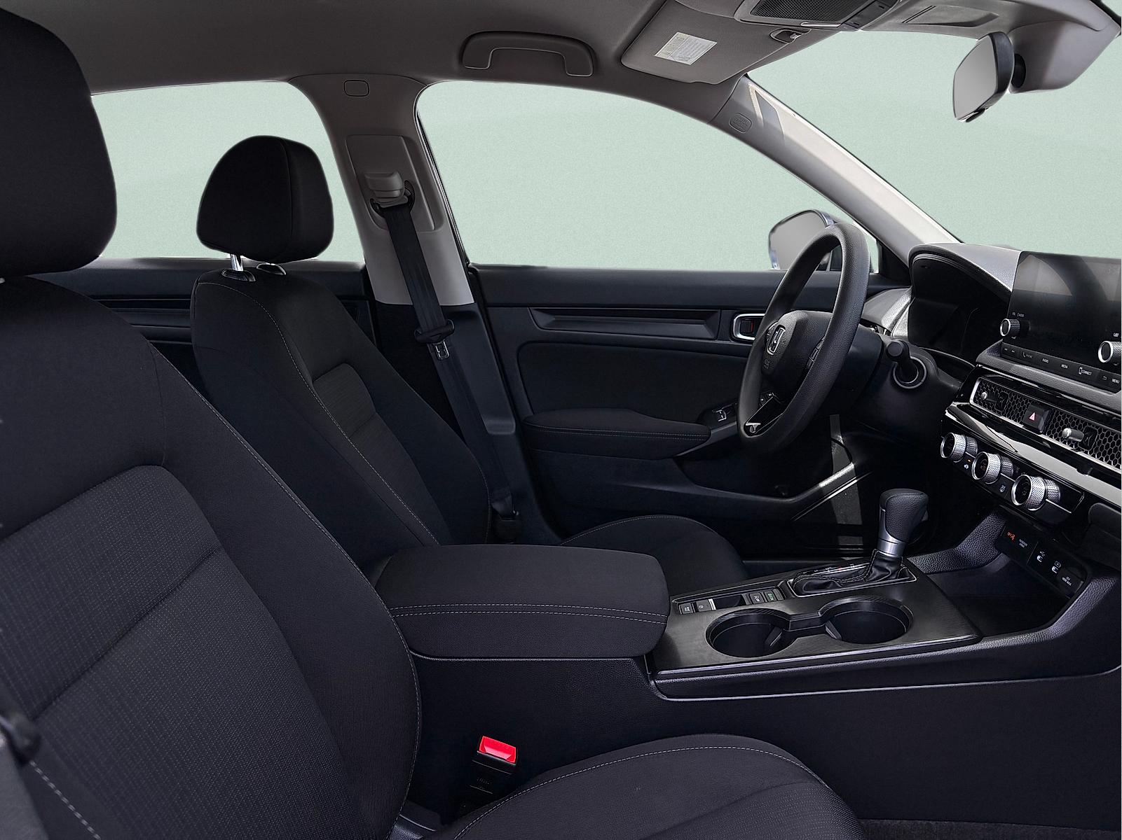 2025 Honda Civic LX - Photo 31