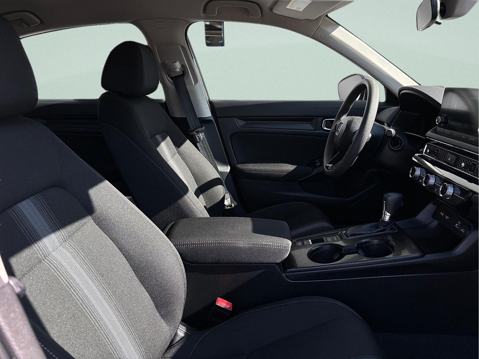 2023 Honda Civic Hatchback LX - Photo 30