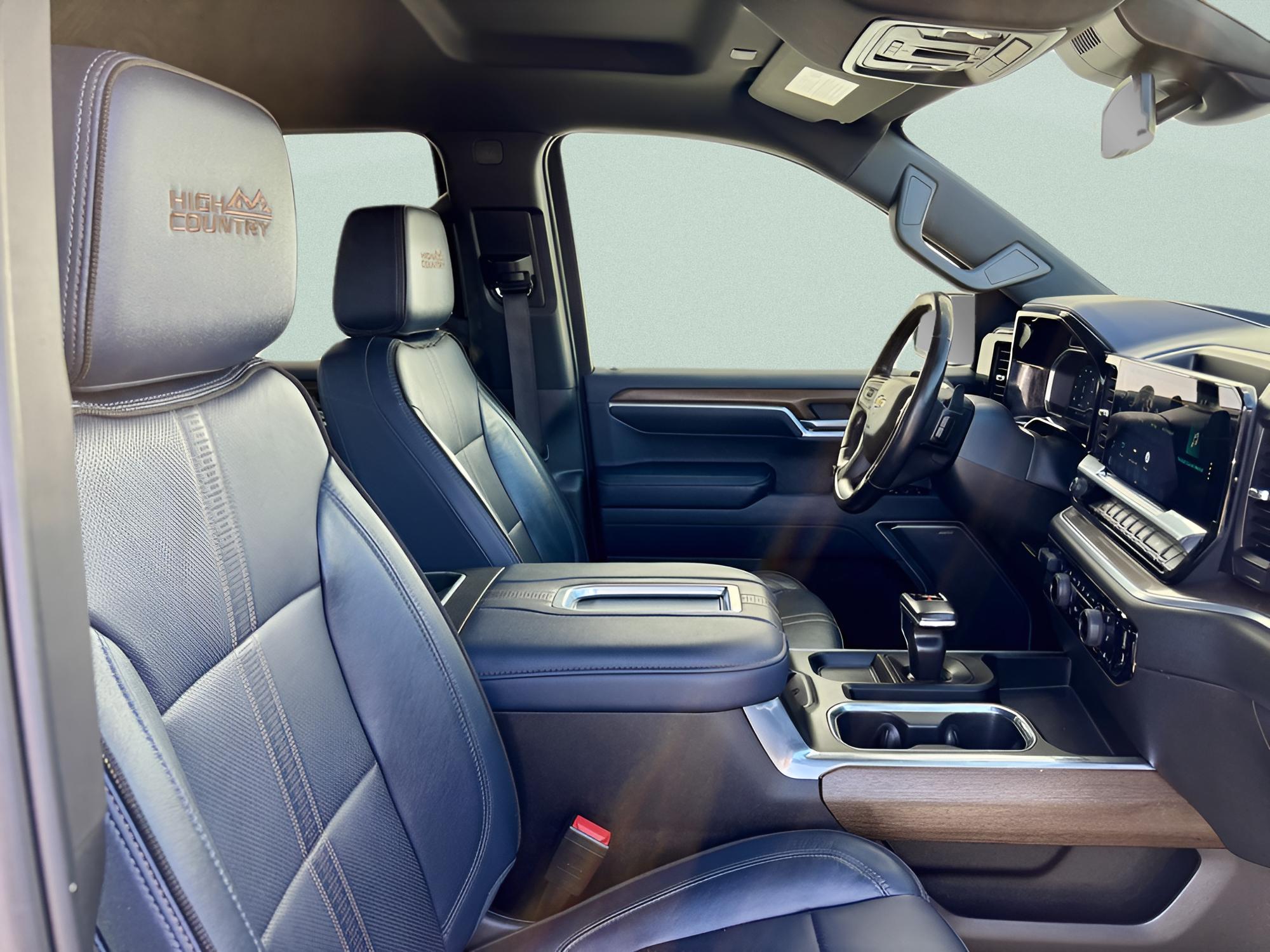 2022 Chevrolet Silverado 1500 High Country - Photo 43