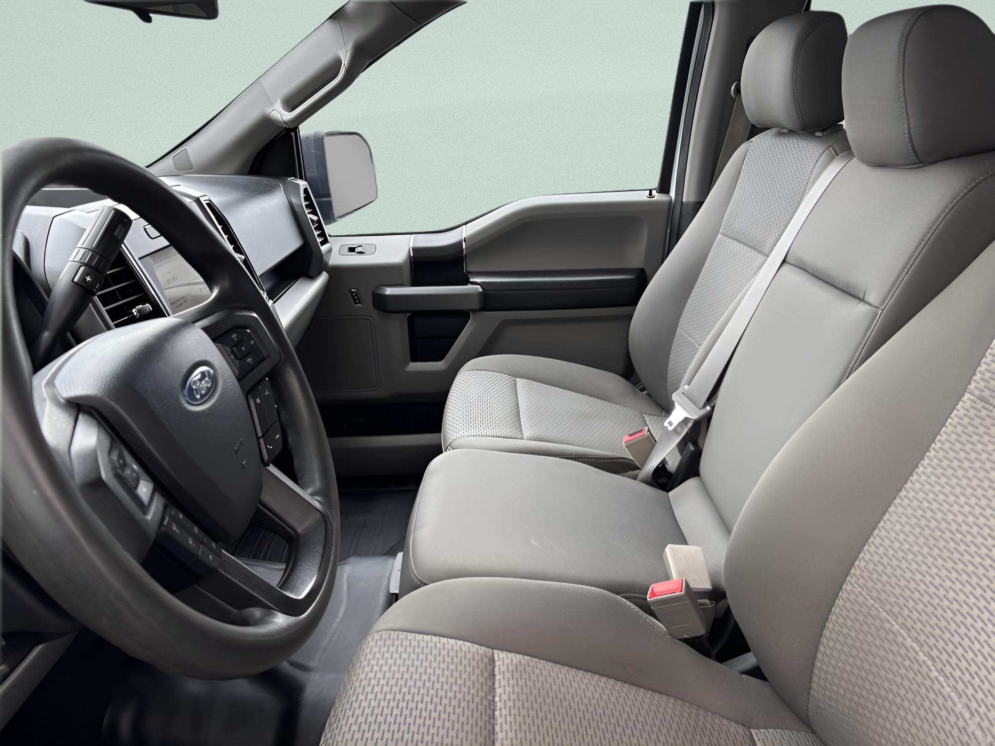 2019 Ford F-150 XLT - Photo 12