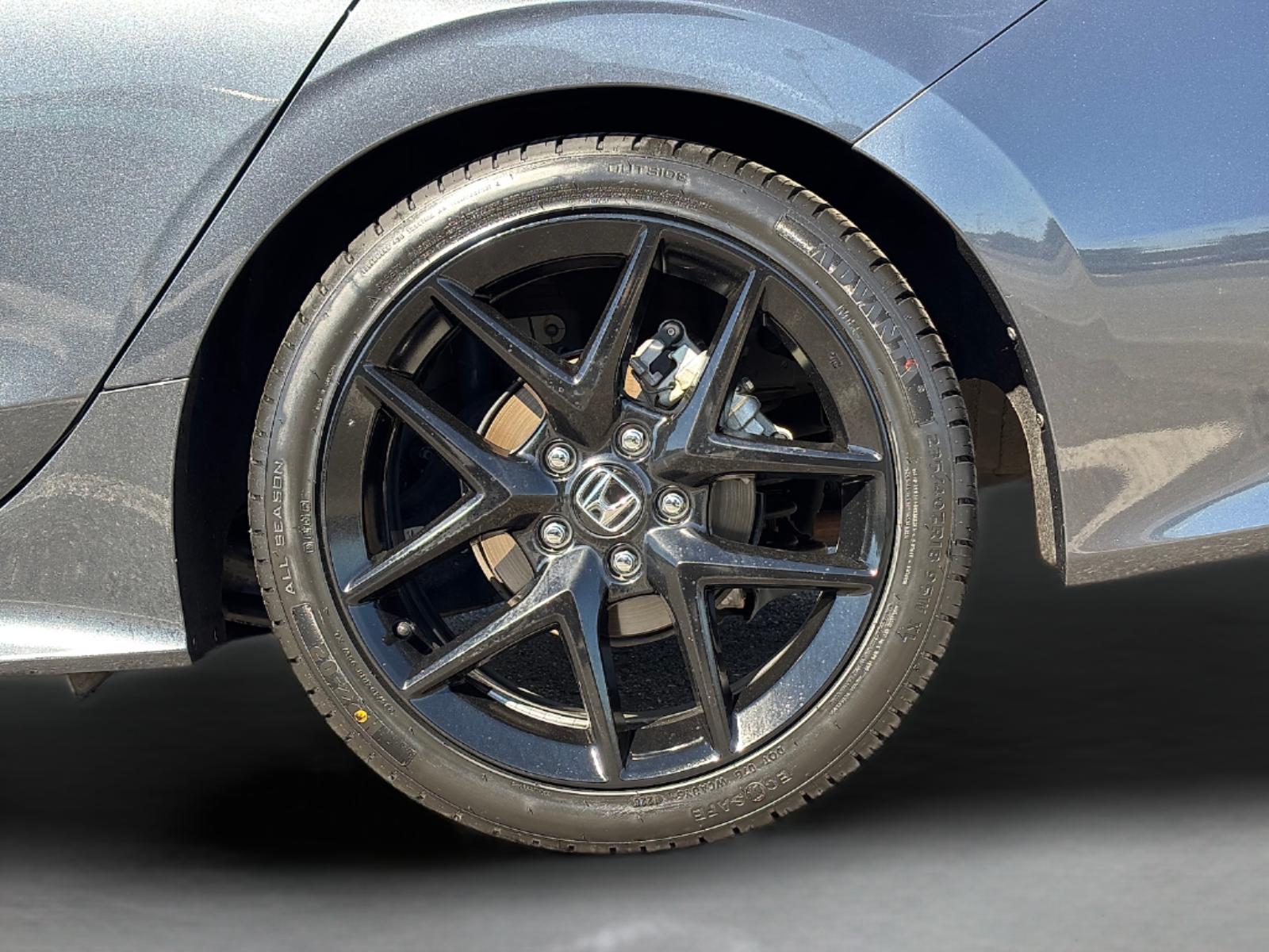 2025 Honda Civic Sport - Photo 12