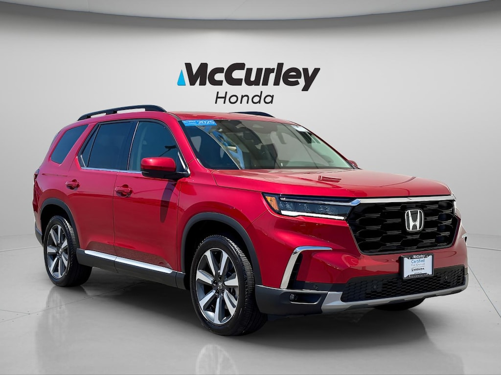 Certified 2025 Honda Pilot Touring SUV