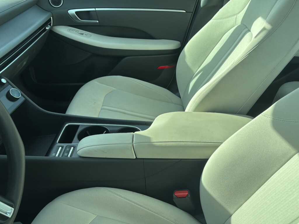 Used 2025 Hyundai Sonata SEL Sedan