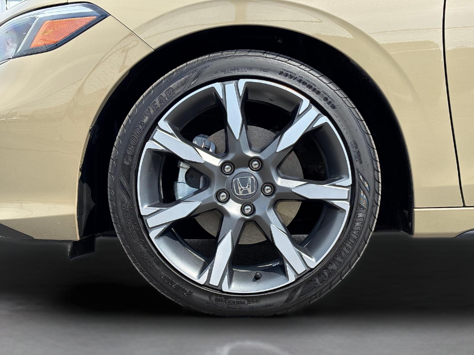 2026 Honda Civic Hatchback Sport Touring - Photo 11