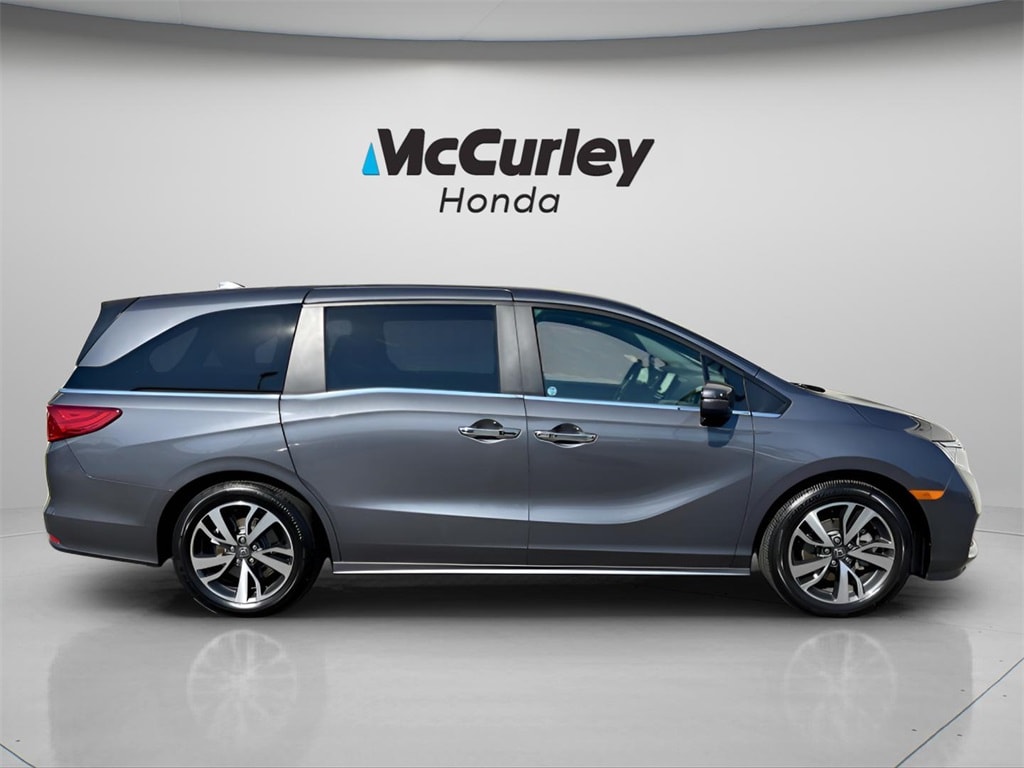Certified 2023 Honda Odyssey Touring Van